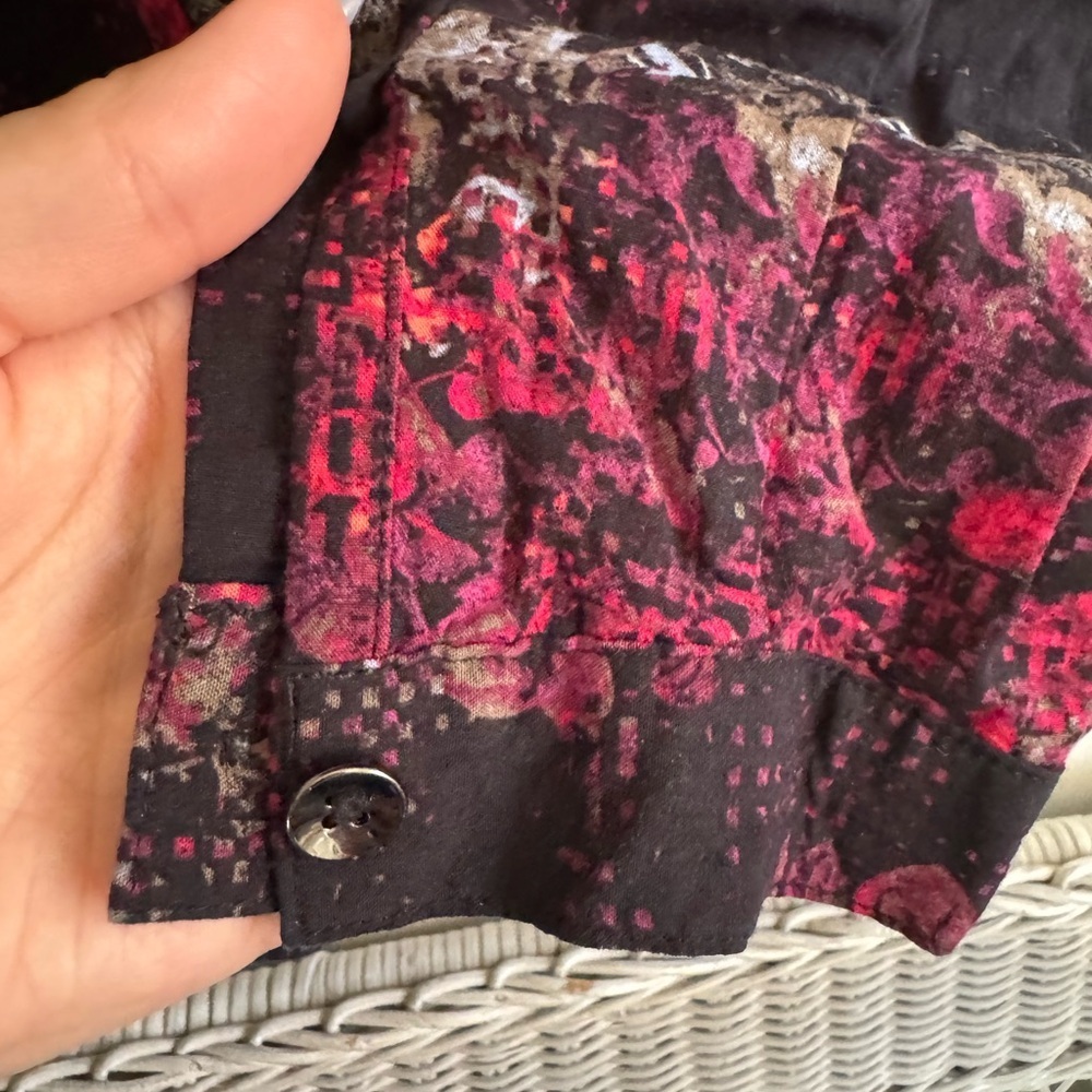 Lole Jesse Floral Black and Pink Women's Top - Picture 4 of 9
